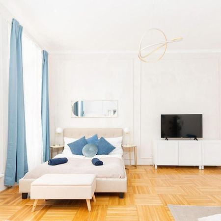 Апартаменты Spacious And Near Metro I Close To Parks I Akh Вена Экстерьер фото