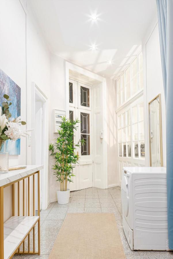 Апартаменты Spacious And Near Metro I Close To Parks I Akh Вена Экстерьер фото