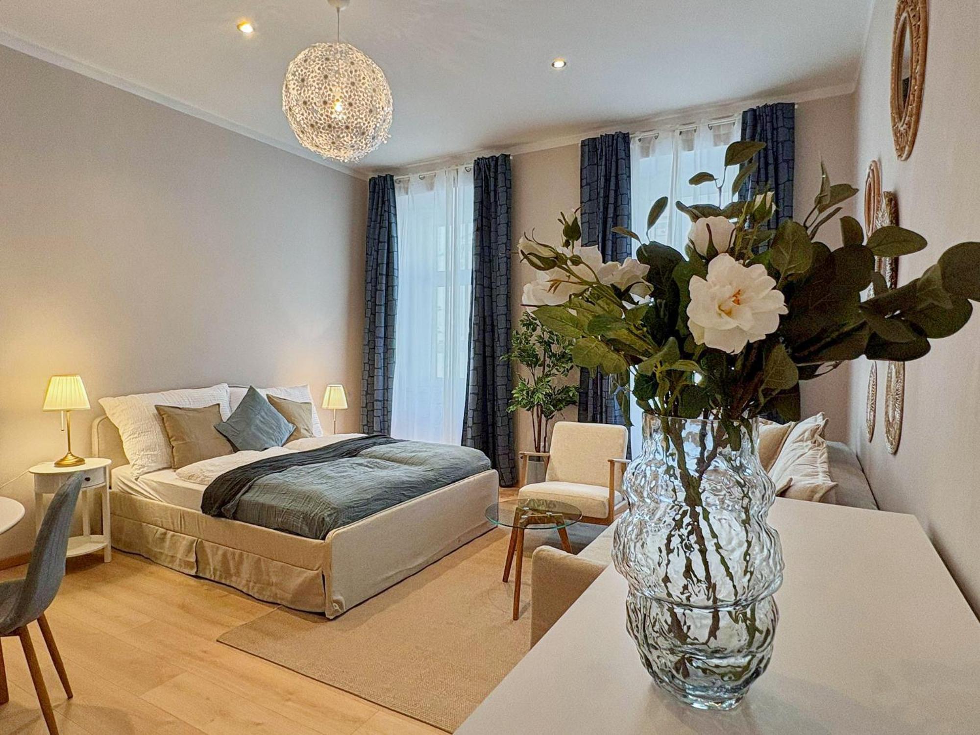Апартаменты Spacious And Near Metro I Close To Parks I Akh Вена Экстерьер фото
